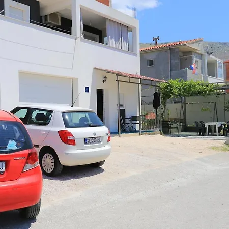 Apartment With A Parking Space Podstrana, Split - 17644 Podstrana